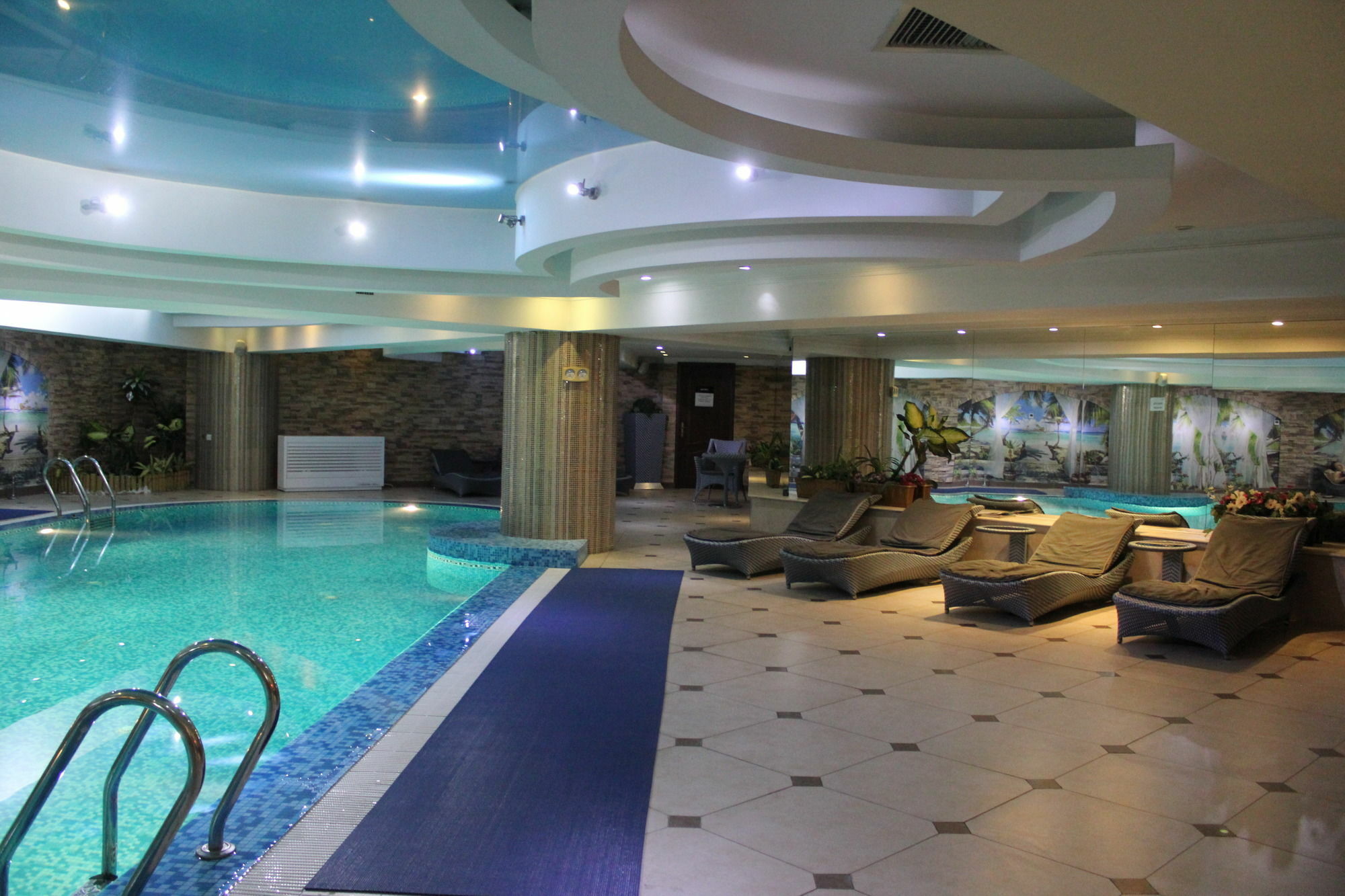 Regardal Otel