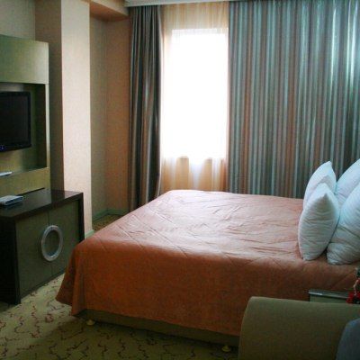 гранд айсер 4* Алматы